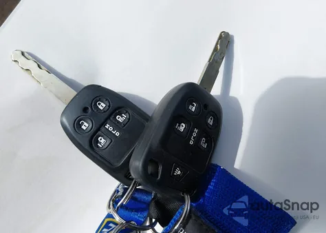 2011 Honda Odyssey Ex из США, поврежденный, VIN 5FNRL5H44BB043764